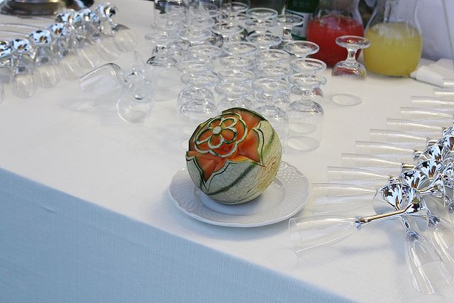 Melone decorato per il ricevimento di matrimonio alla Valle di Ceri